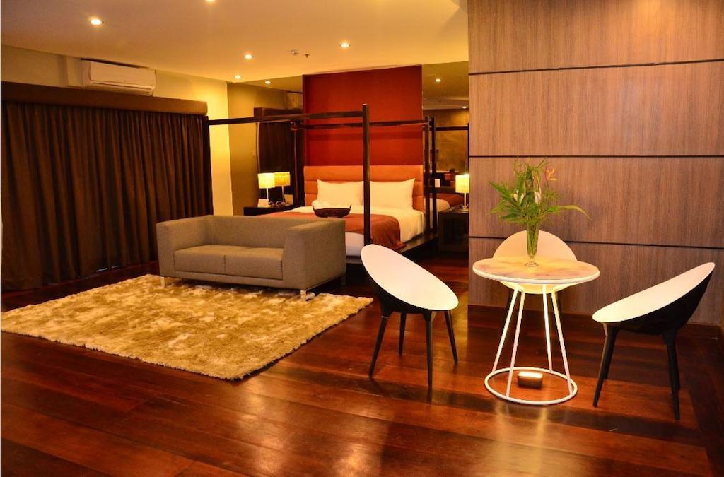 One Manalo Place Puerto Princesa Zewnętrze zdjęcie