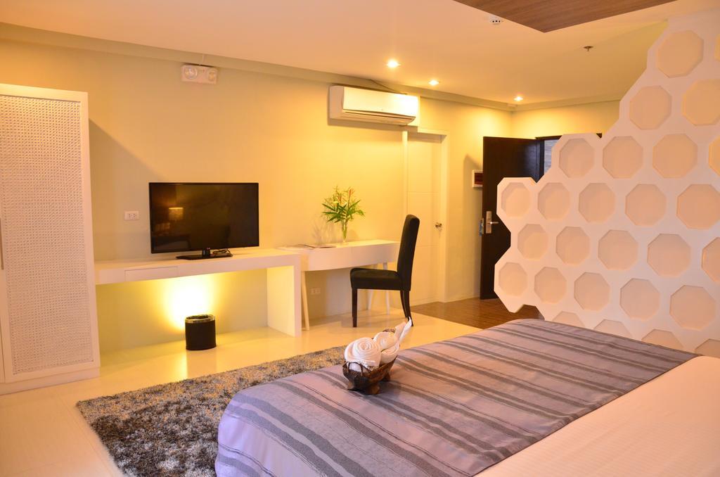 One Manalo Place Puerto Princesa Zewnętrze zdjęcie