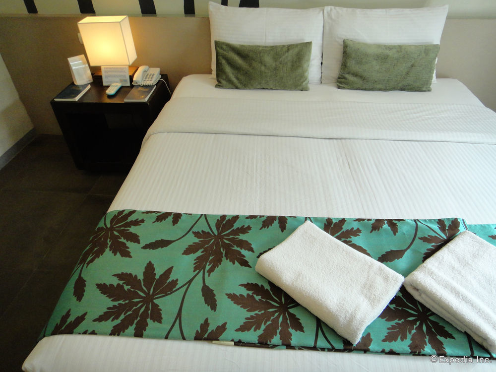 One Manalo Place Puerto Princesa Zewnętrze zdjęcie