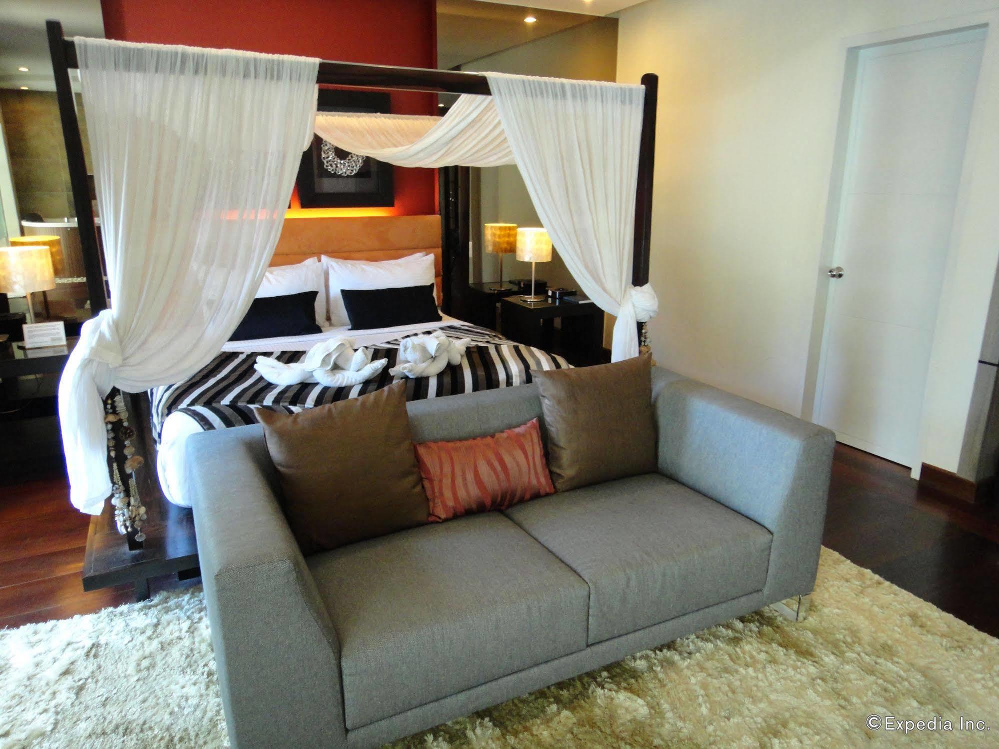 One Manalo Place Puerto Princesa Zewnętrze zdjęcie